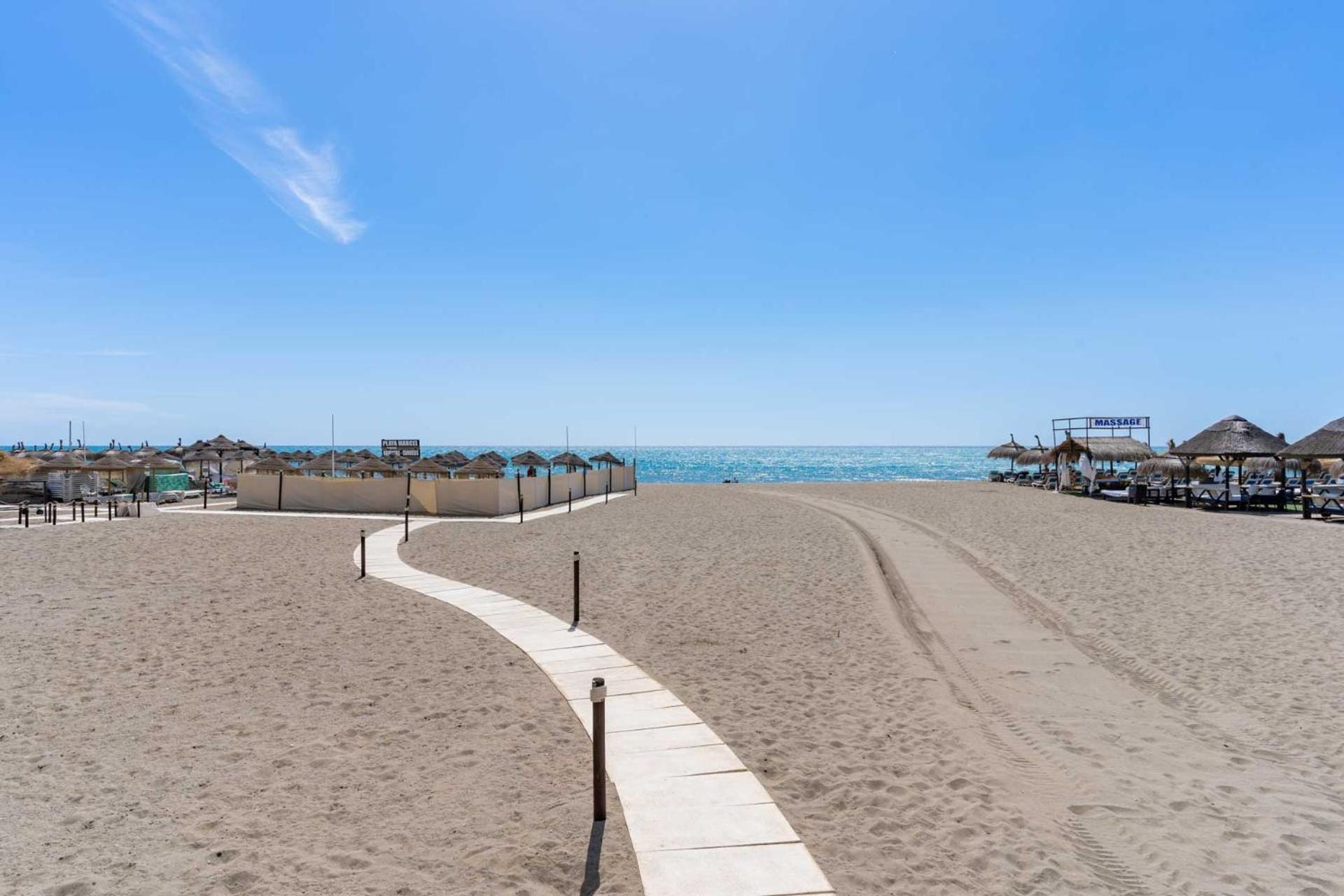 Torremolinos Playamar Primera Linea De Playa Urb. La Farola Buitenkant foto